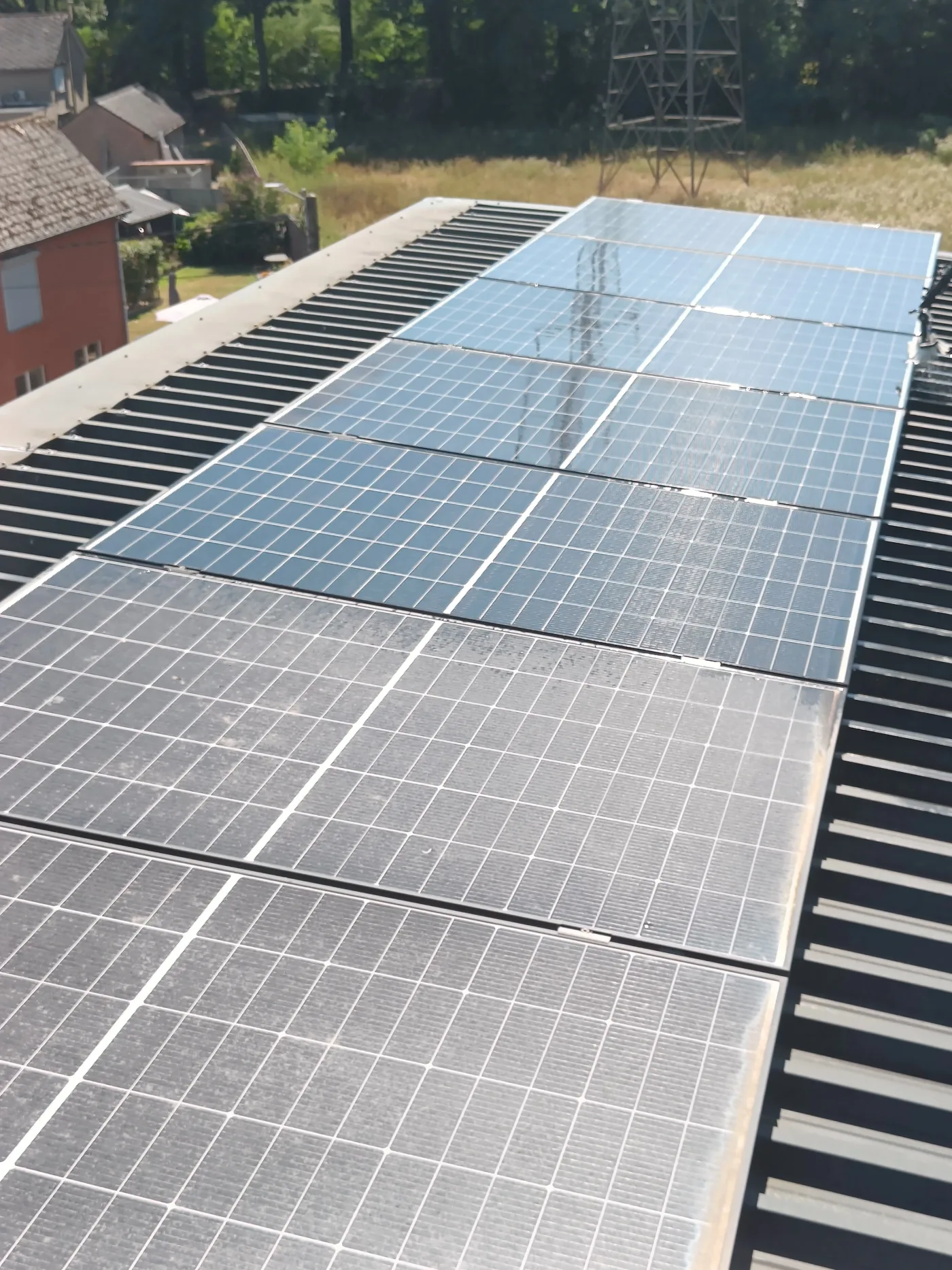 Zonnepanelen reinigen met osmosewater